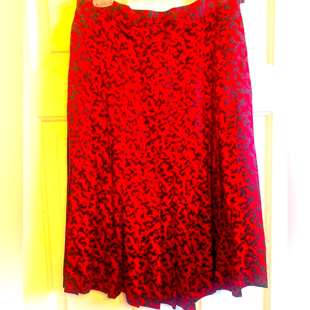 Doncaster Silks Pleated Skirt